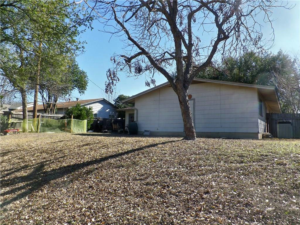 6810 Langston Dr — photo 3