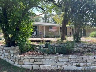 4605 Eck Ln — photo 2
