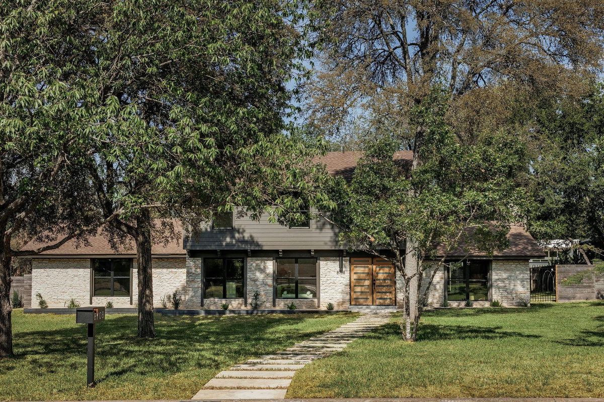 8708 Collingwood Dr — photo 5