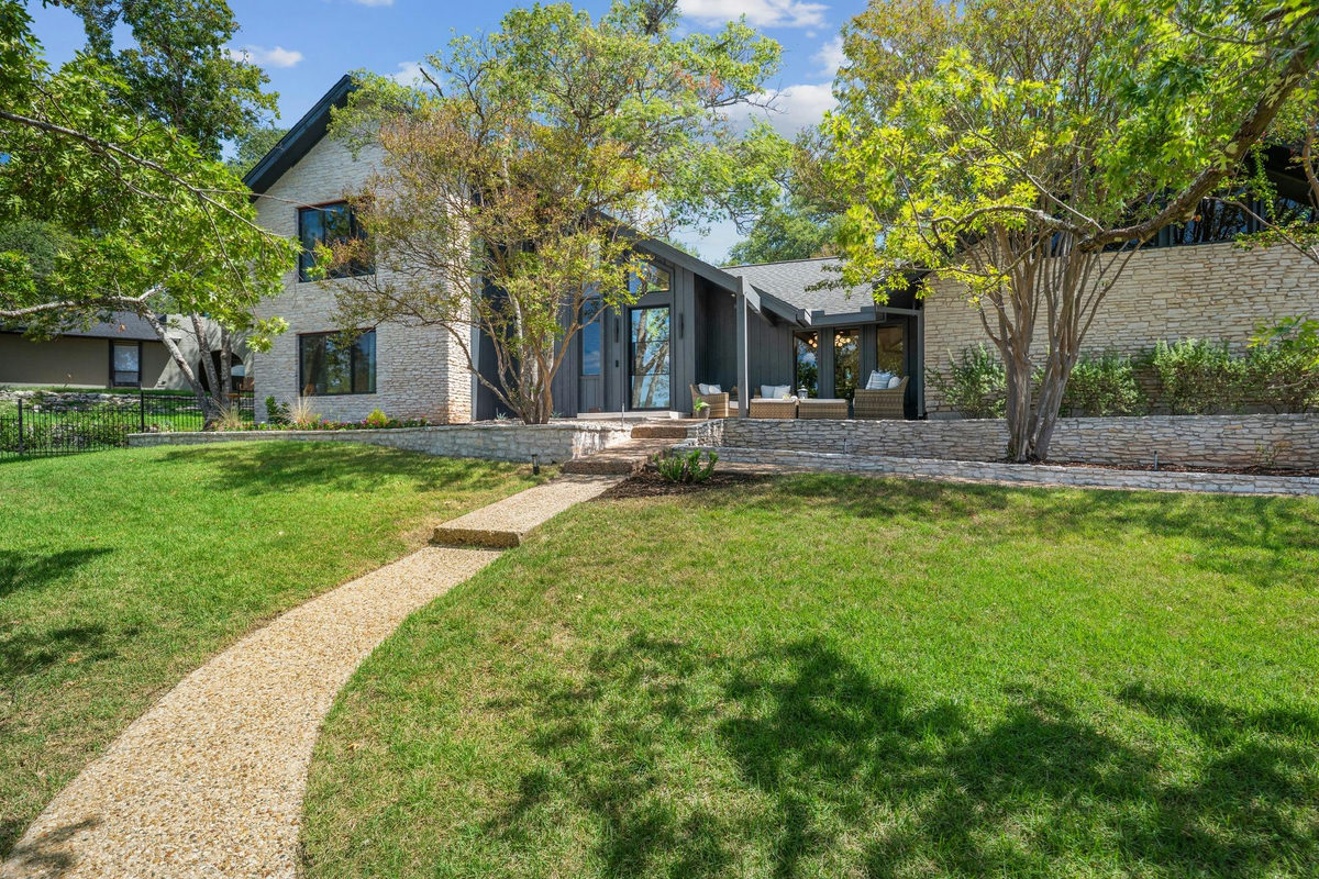 2308 Cypress Pt E — exterior