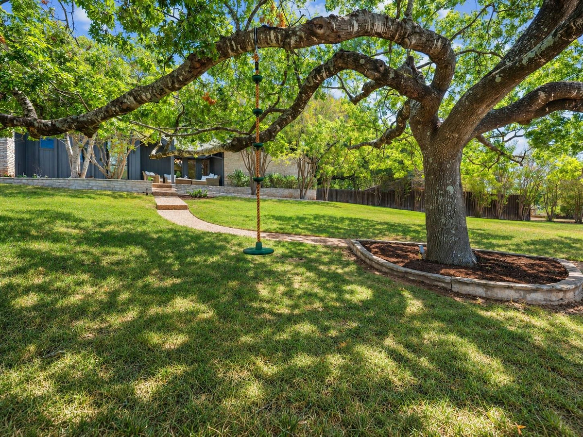 2308 Cypress Pt E — photo 2