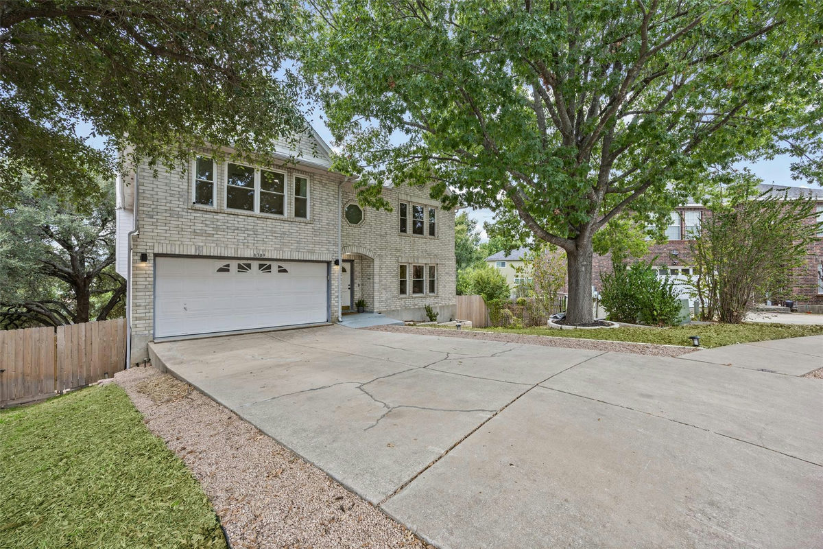 8309 Pompano Cv — photo 3