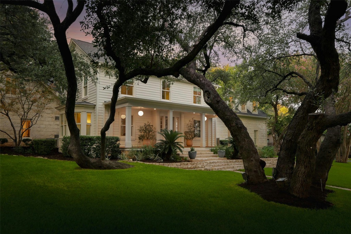 2308 Bridle Path — exterior