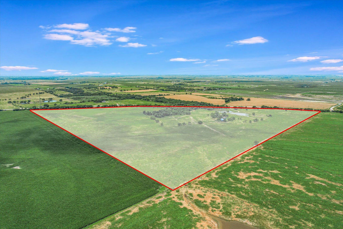 16421 Tx-95 Hwy — exterior