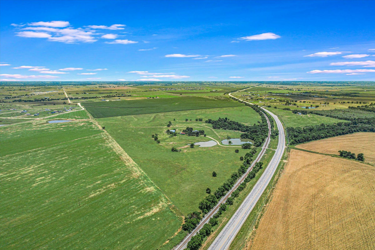 16421 Tx-95 Hwy — photo 3