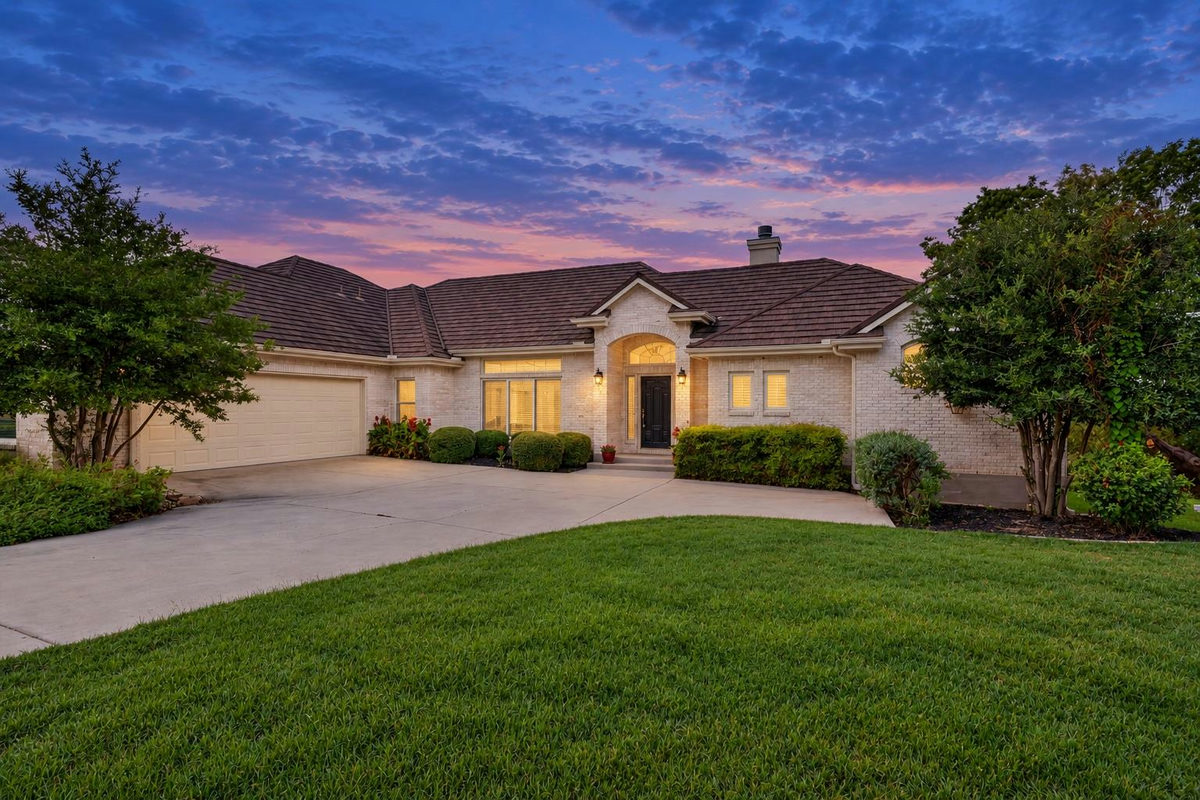 209 Overlook Ct — photo 3