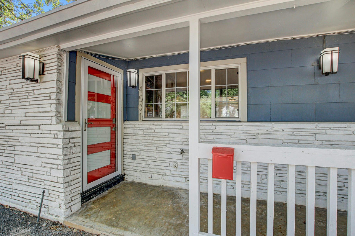 4501 Oakmont Blvd — photo 2