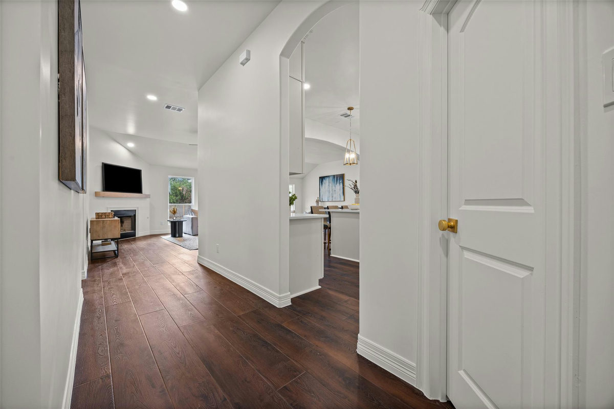 2909 Cavern Mist Ln — photo 5