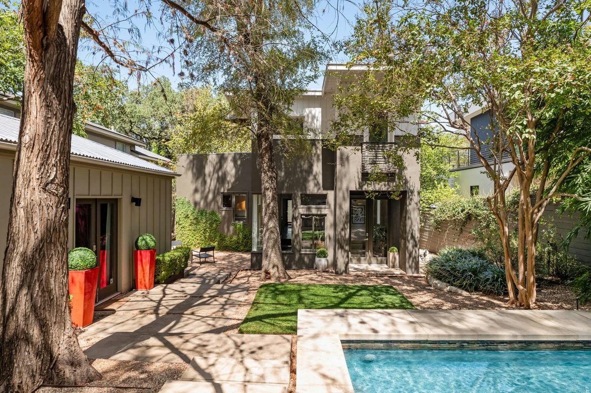 1001 Daniel Dr — photo 3
