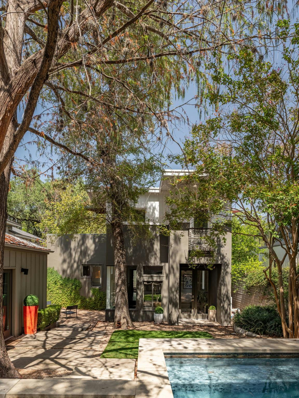 1001 Daniel Dr — photo 3