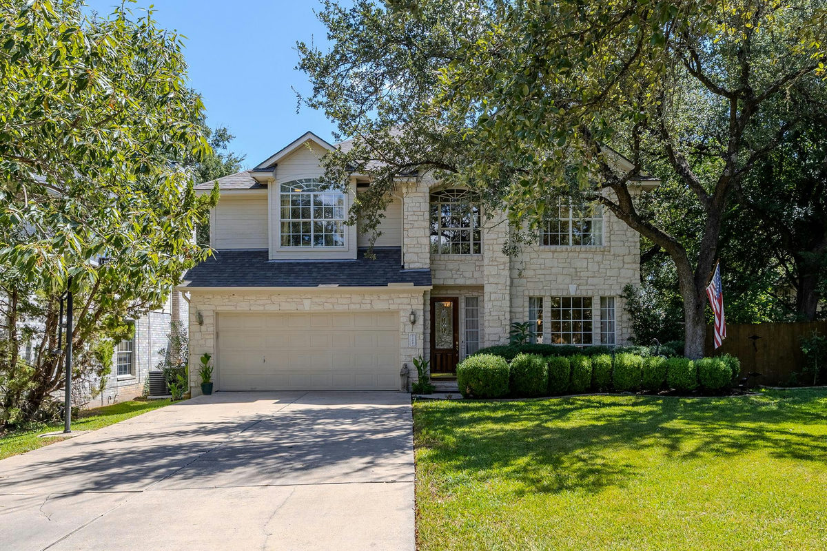 2041 Saint Andrews Dr — photo 2