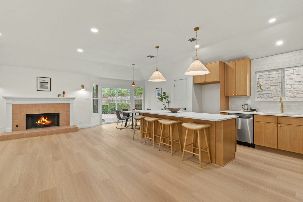 11007 Andenwood Dr — photo 4