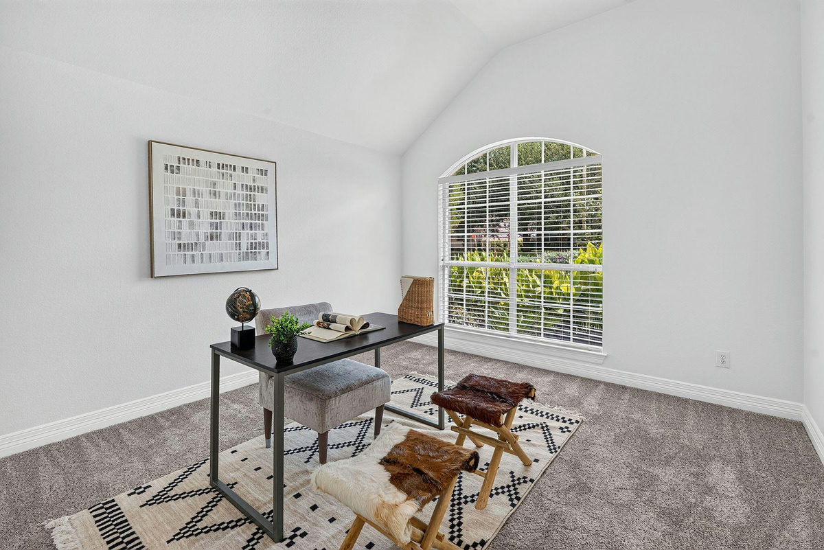 1349 River Forest Dr — photo 5