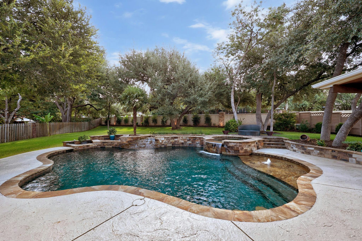3205 Bay Hill Ln — photo 3