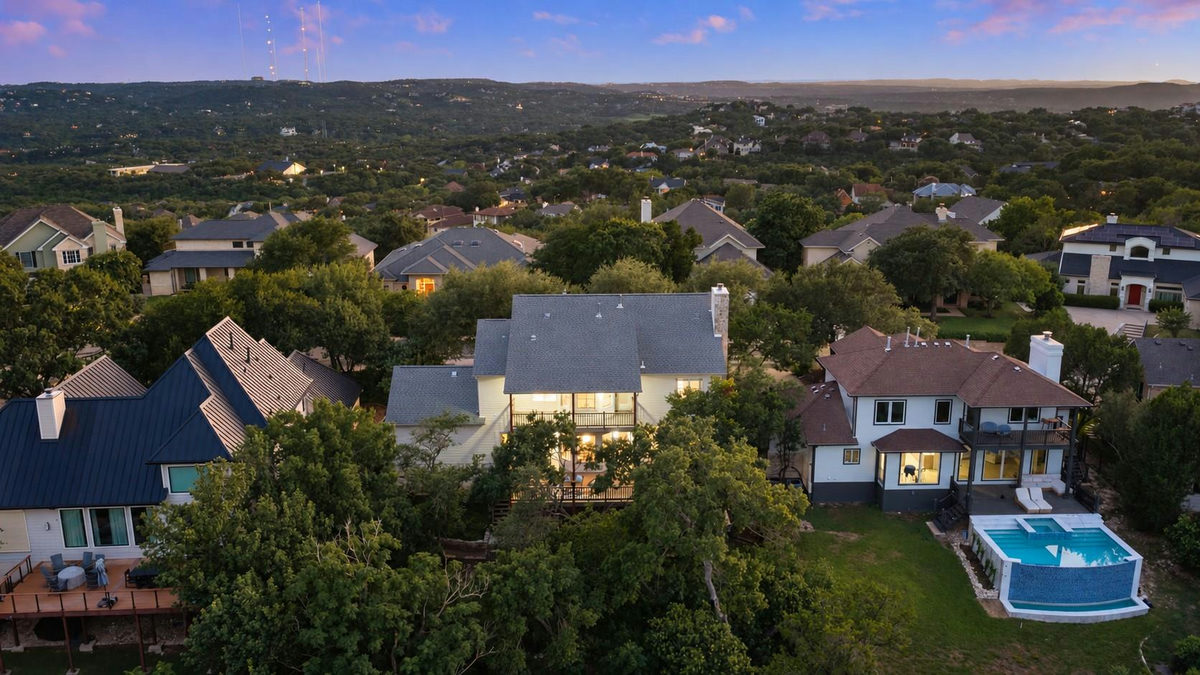 6213 Edwards Mountain Cv — exterior
