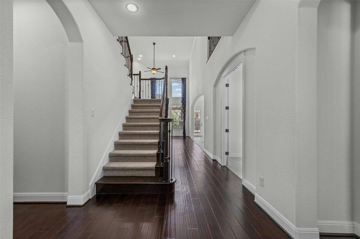 2604 Pecan Creek Dr — photo 3