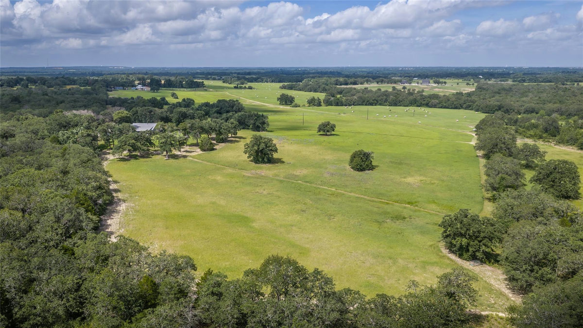 1272 Private Road 7024 — exterior