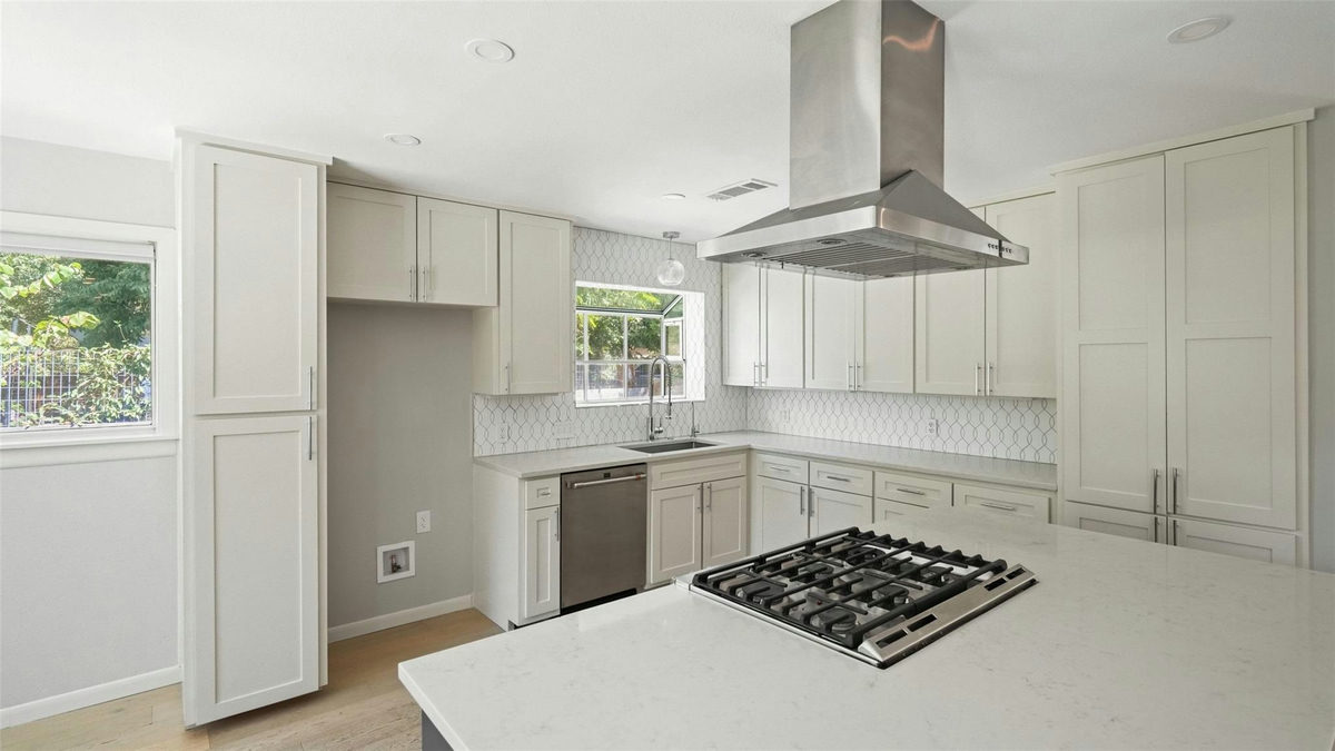 6404 Shoal Creek Blvd — photo 5