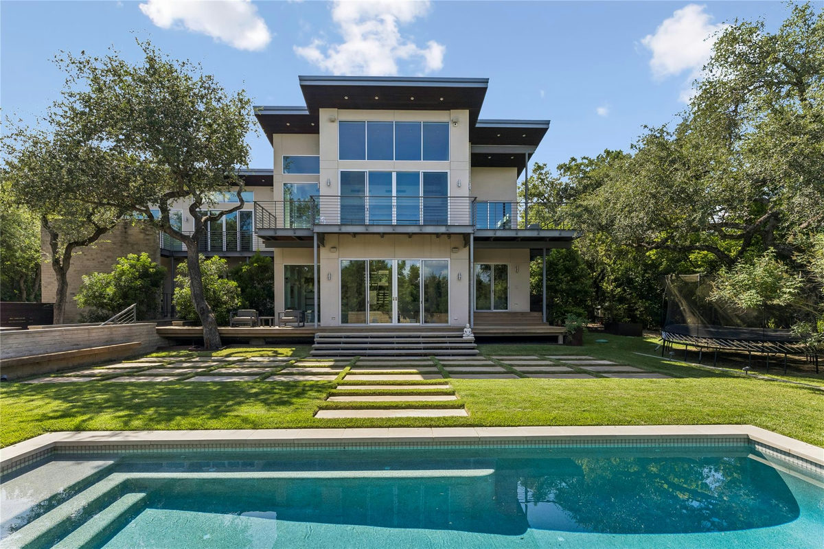 16 Sundown Pkwy — exterior