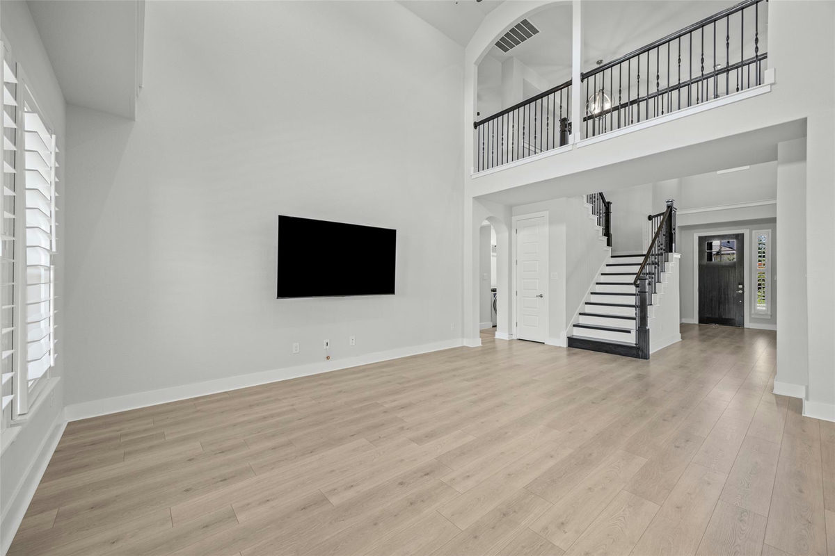 2323 Cantata Cv — photo 2