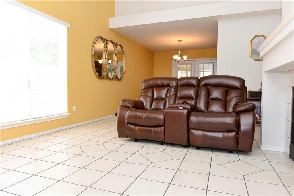 1802 Southwestern Trl — photo 4