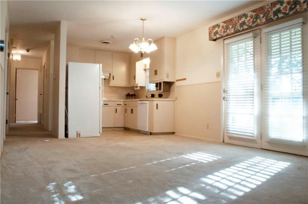 4910 Lansing Dr — photo 3