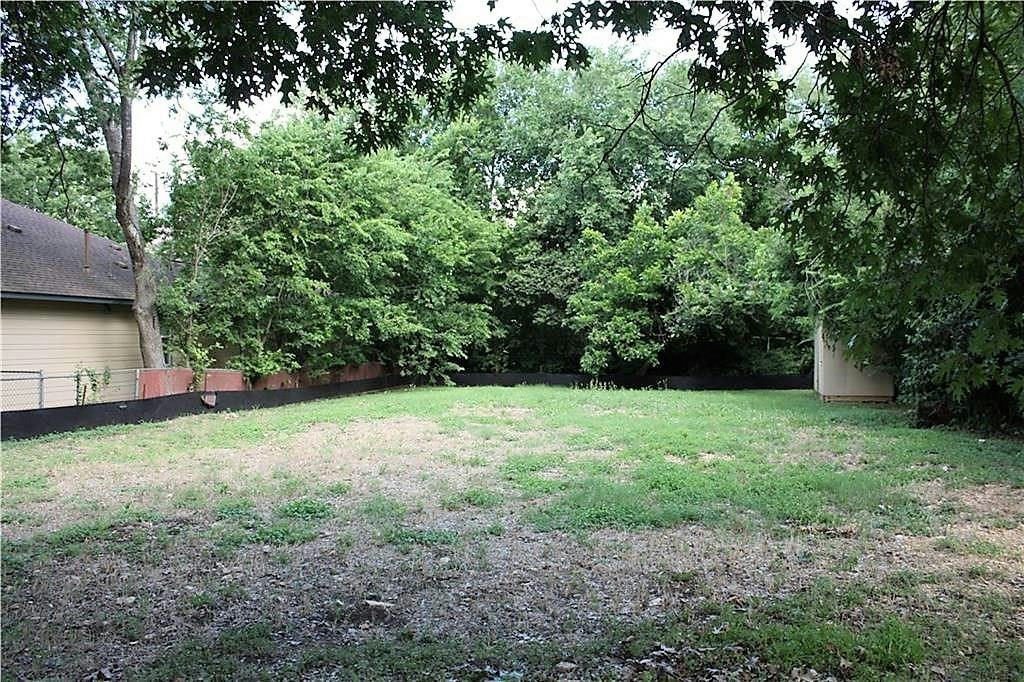 4510 Richmond Ave — photo 3