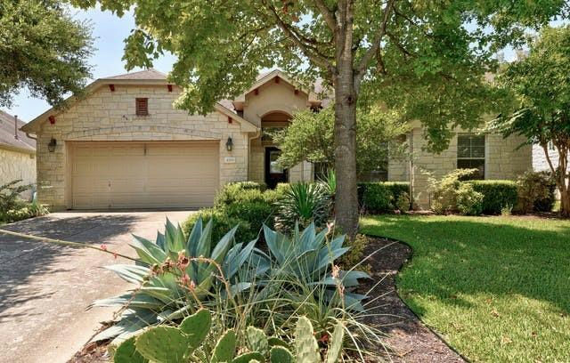 4709  Interlachen Ln  