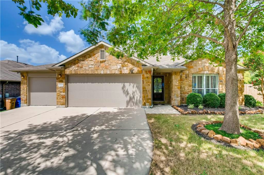 2124  Christoff Loop  