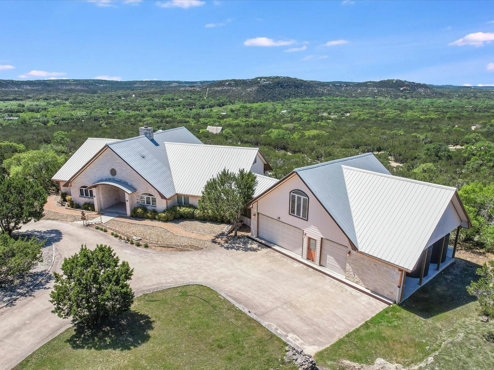 140  Oak Terrace Dr