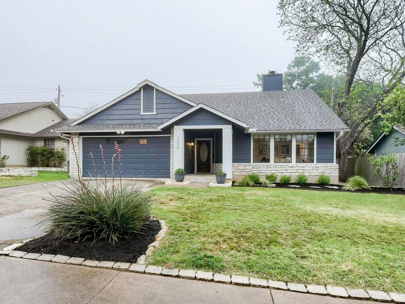 2504  Monarch Dr  