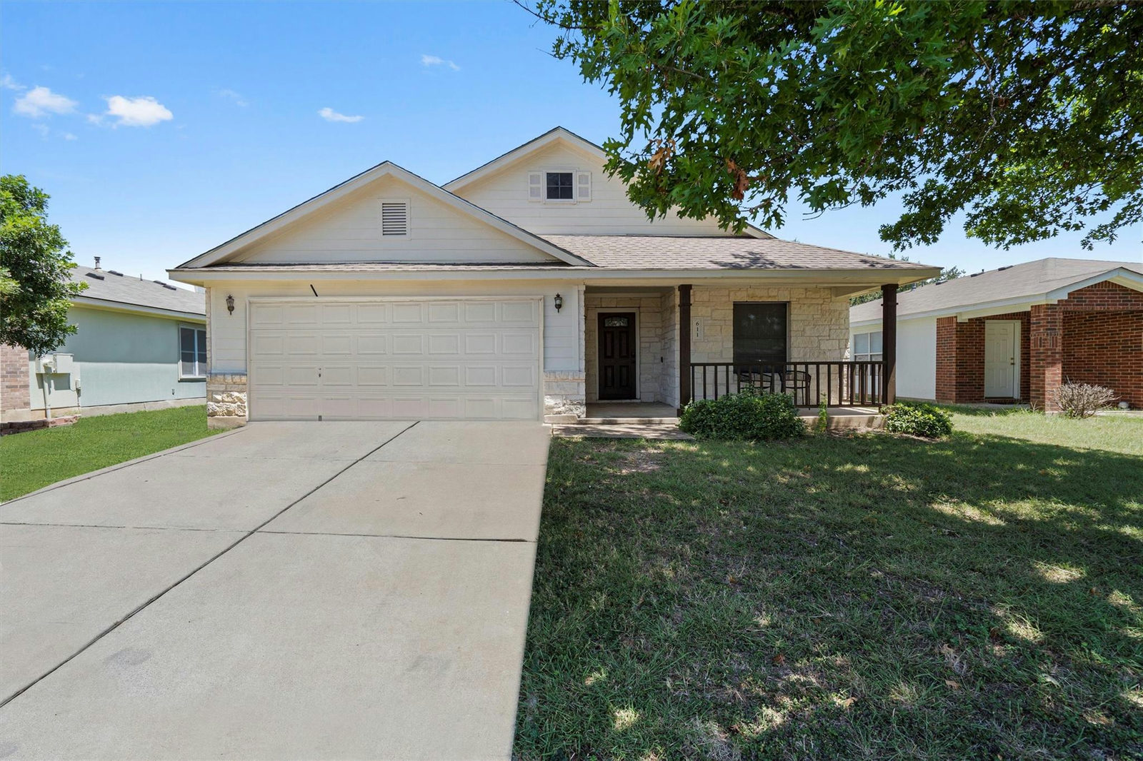 611 S Pauley Dr  