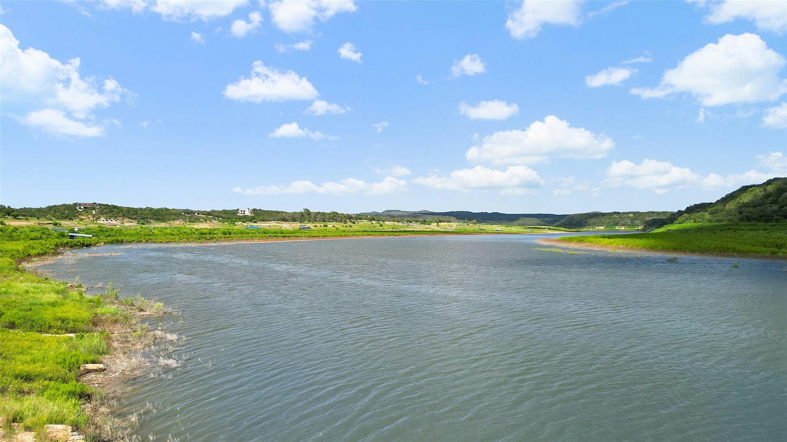107  Lake View Dr  