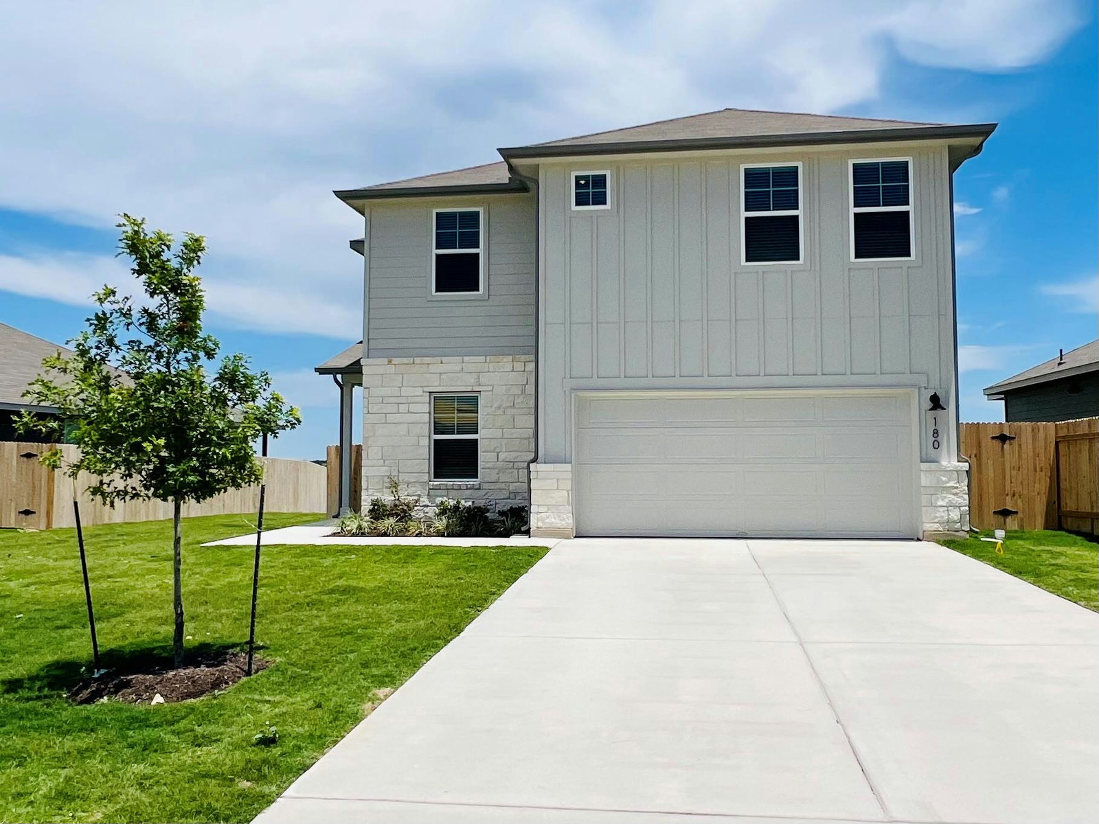 180  Honey Bee Rd  