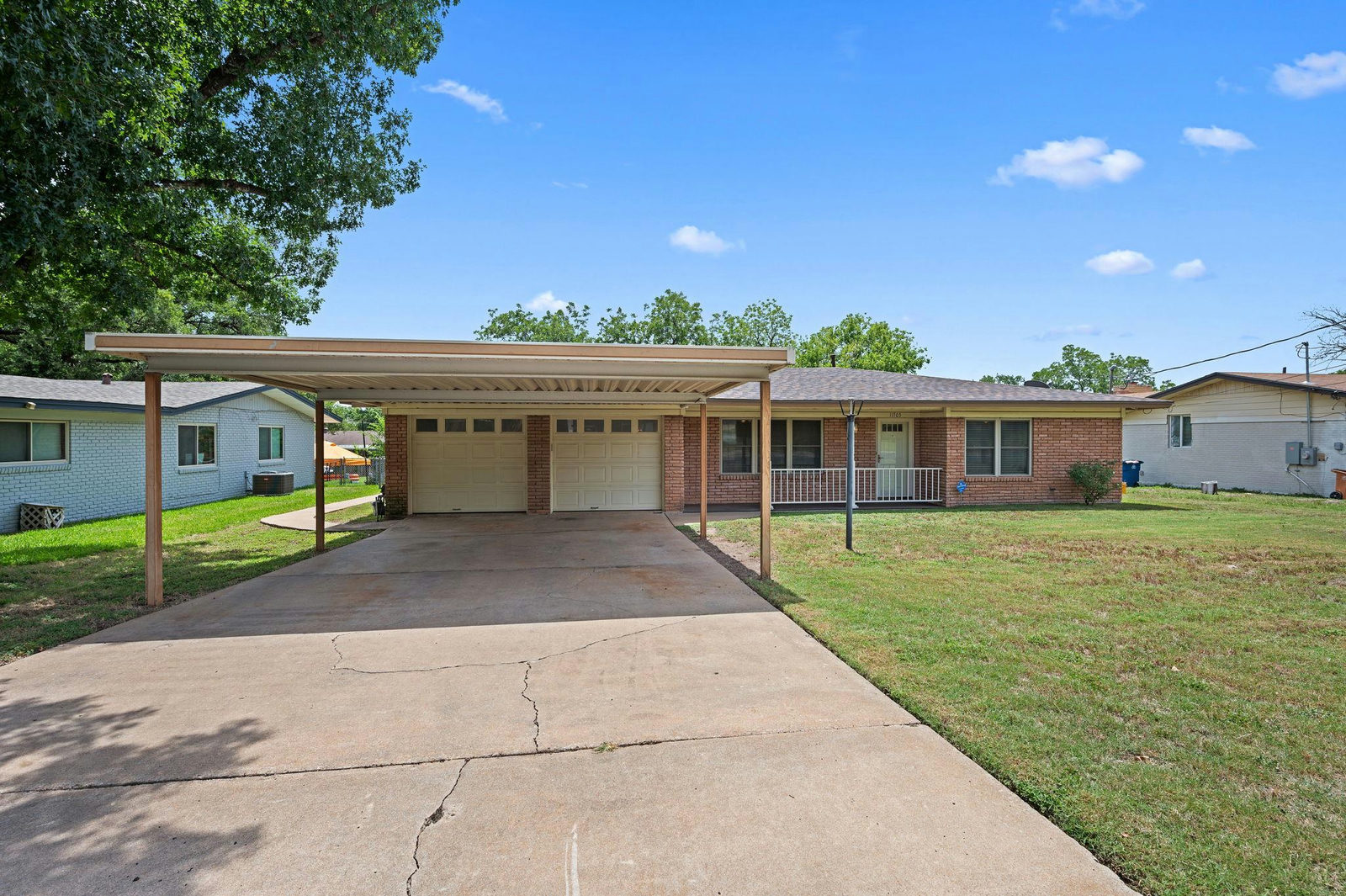 11705  Oak Trl