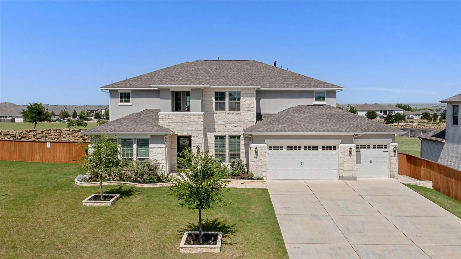 2353  Giona Pl