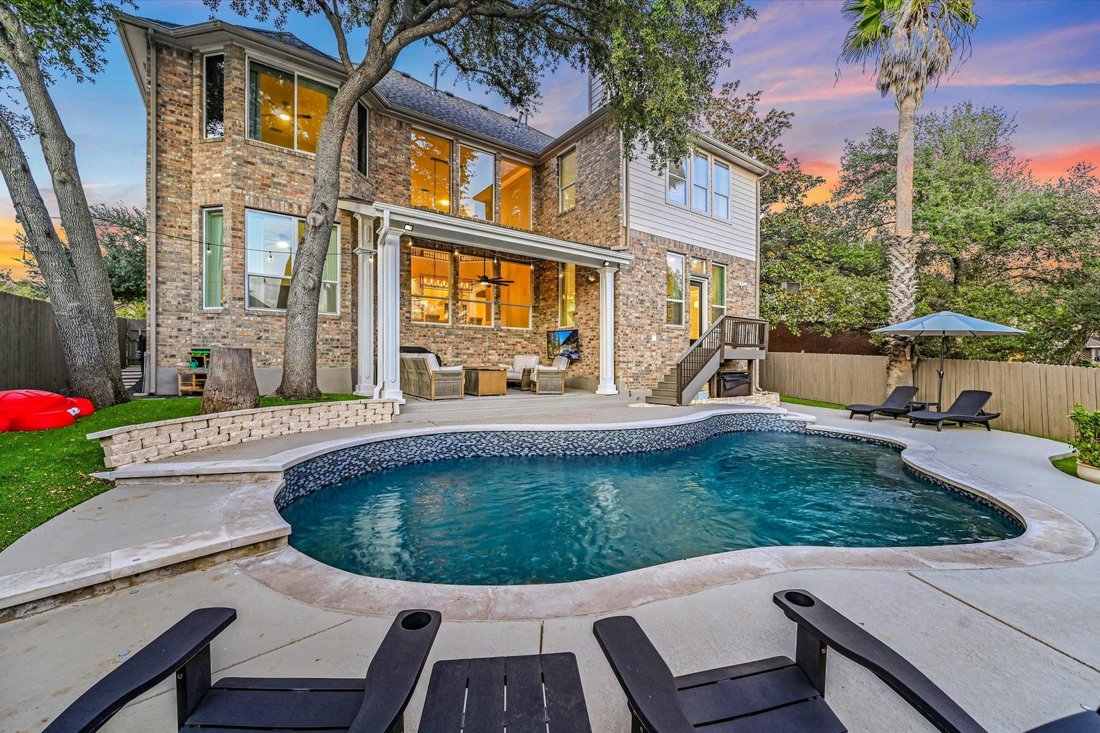 10129  Planters Woods Dr