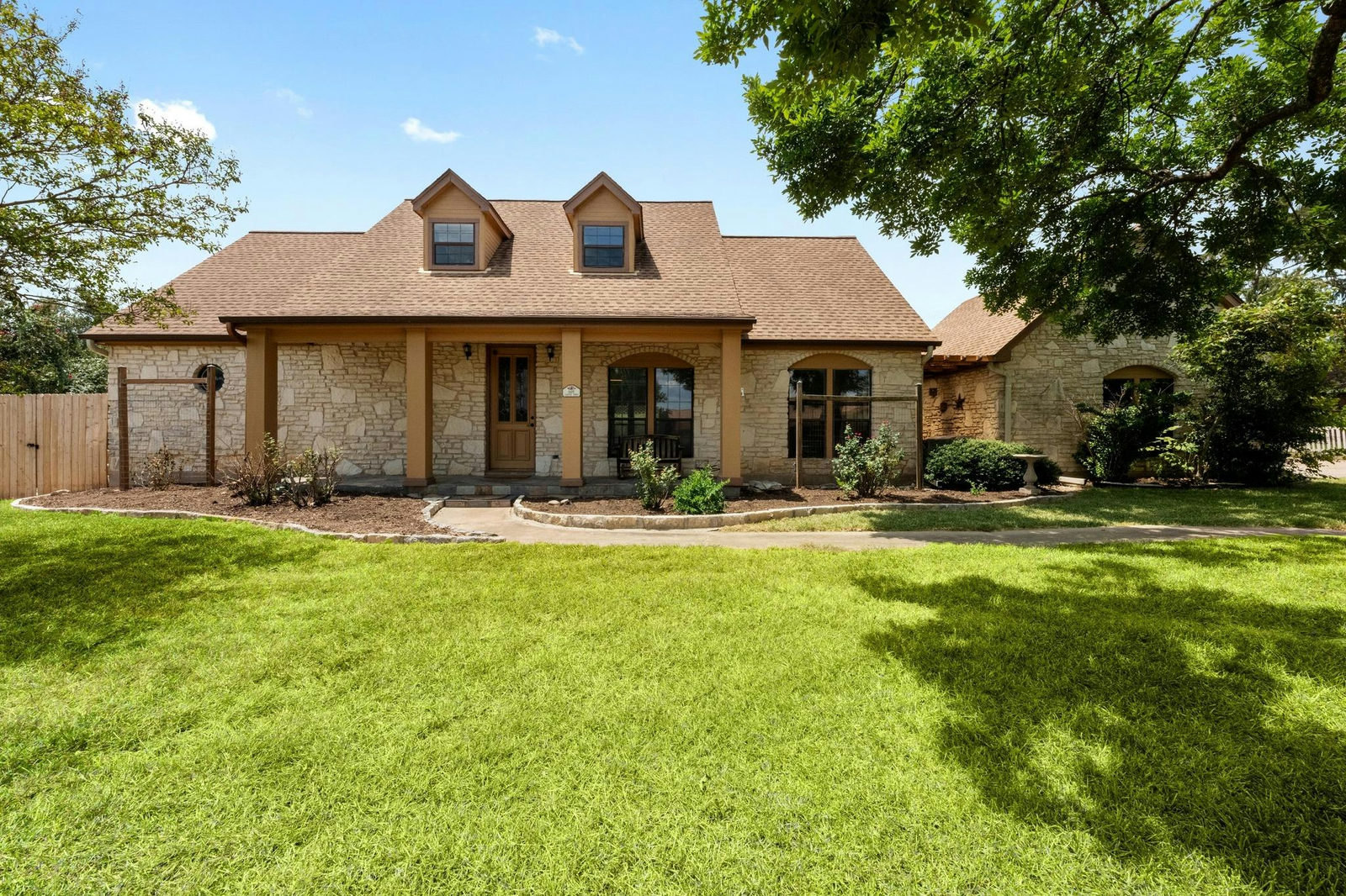 605  Canyon Wren Dr
