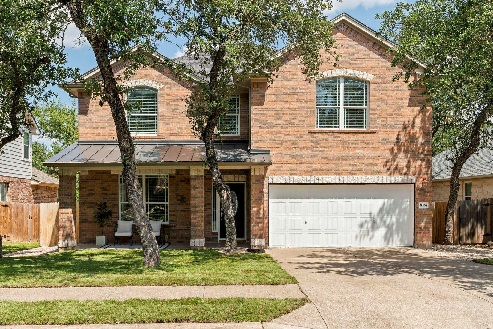 8024  Alophia Dr