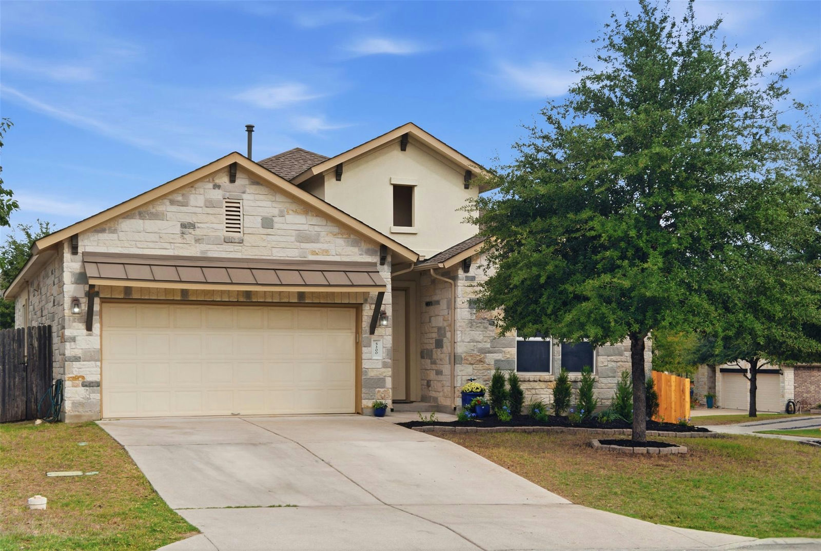 5200  Cornflower Dr