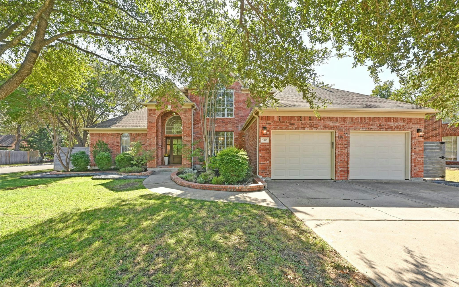5315  Viamonte Ln