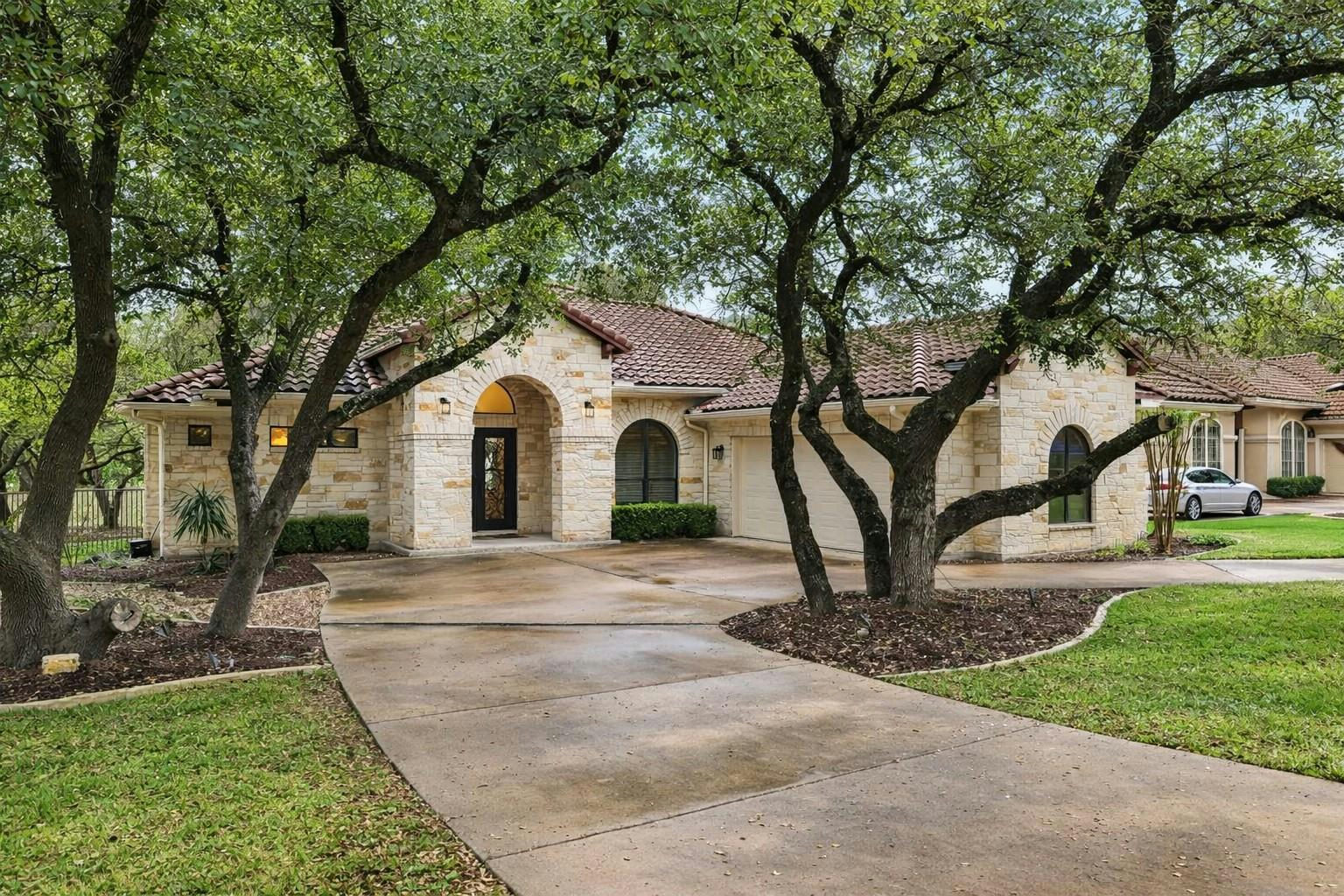 22  Cottondale Rd