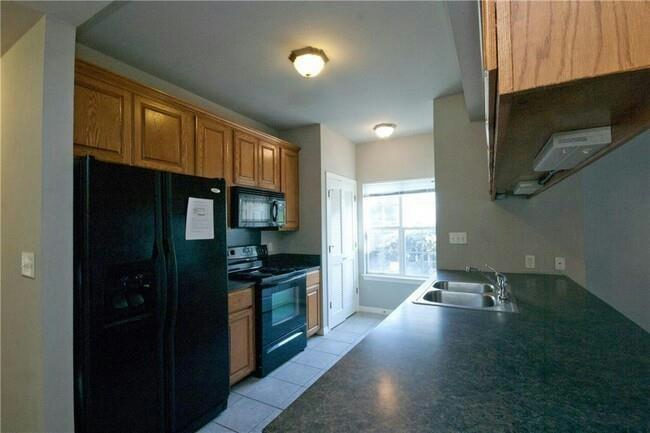 2410  Leon St  #201