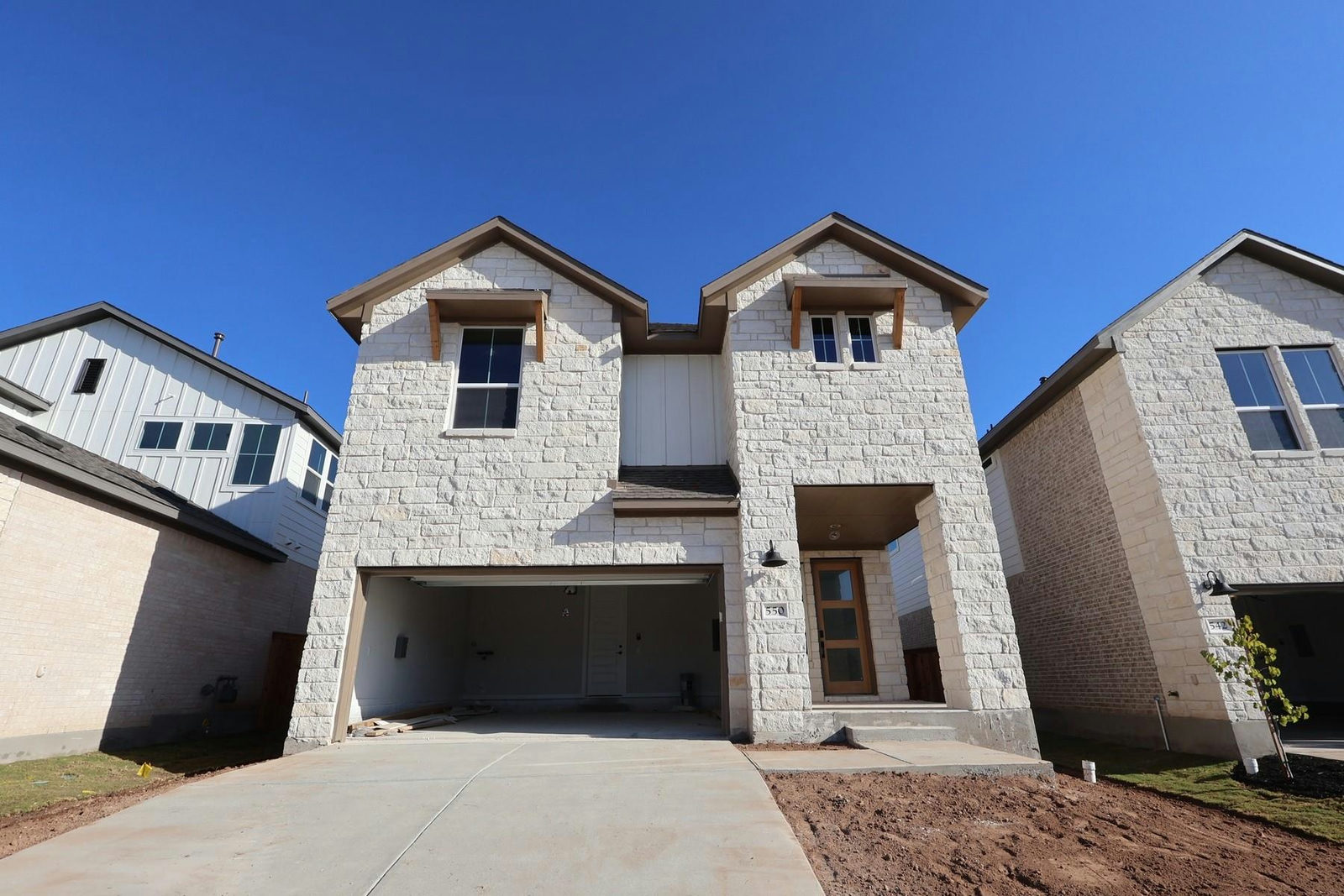 550  Darley Oak Drive None