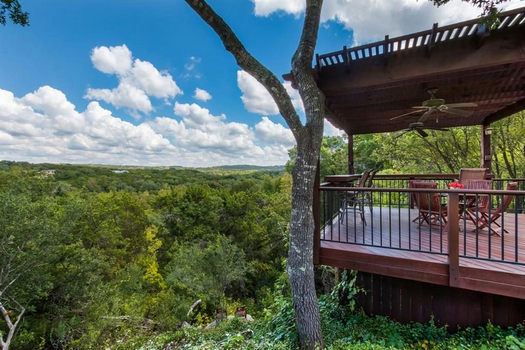 2205  WARBLER Way  
