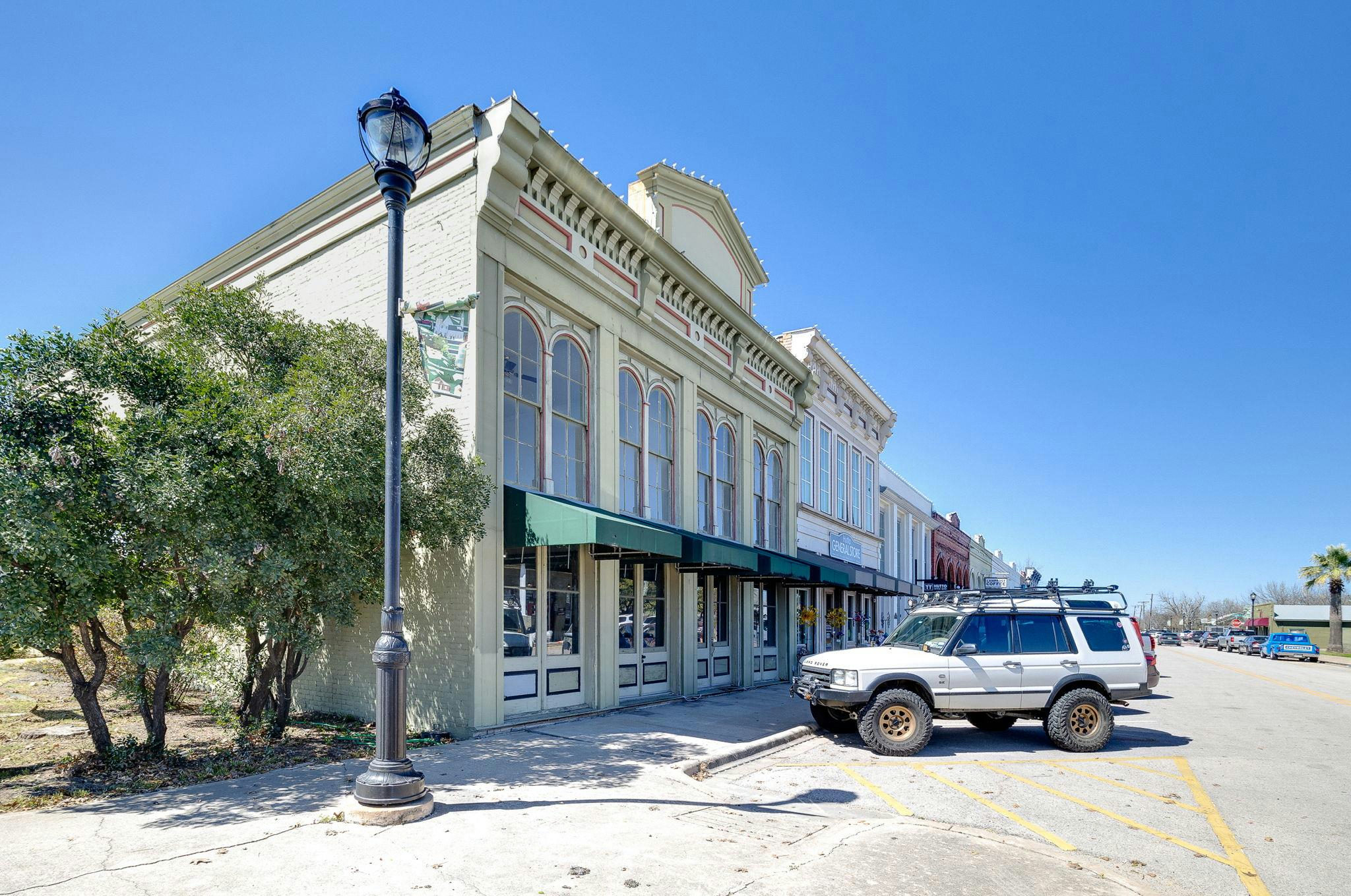 101  East St St  