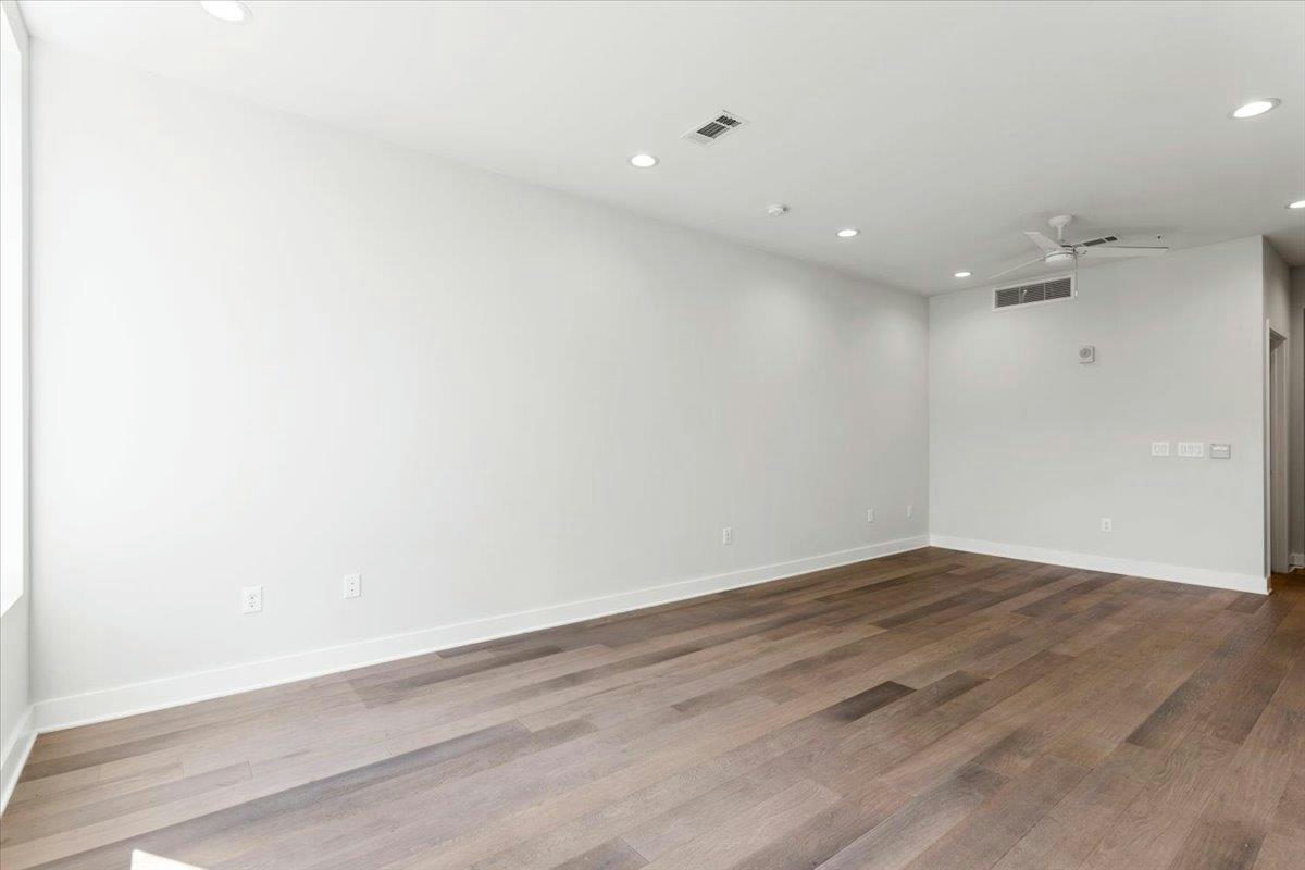 1800 E 4th St #331 — photo 5