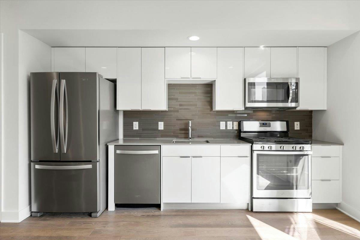 1800 E 4th St #331 — photo 9