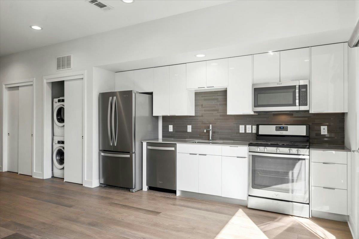 1800 E 4th St #331 — photo 6