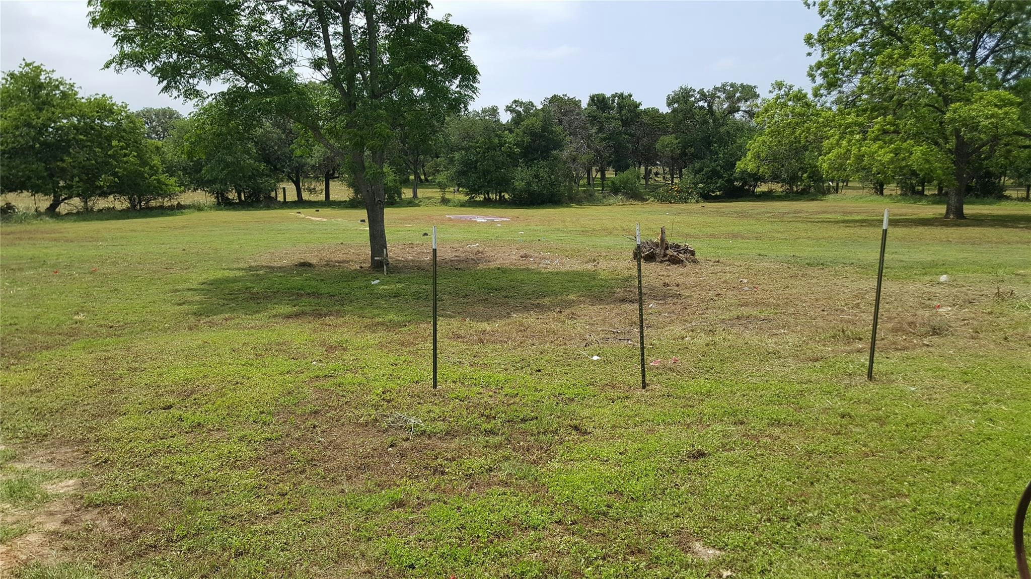 1825  Post Rd  